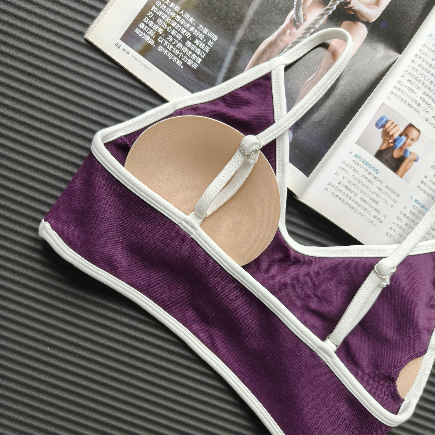 Contrast Color Women's Seamles - مراجعة Sports Bra Racerback وسعره