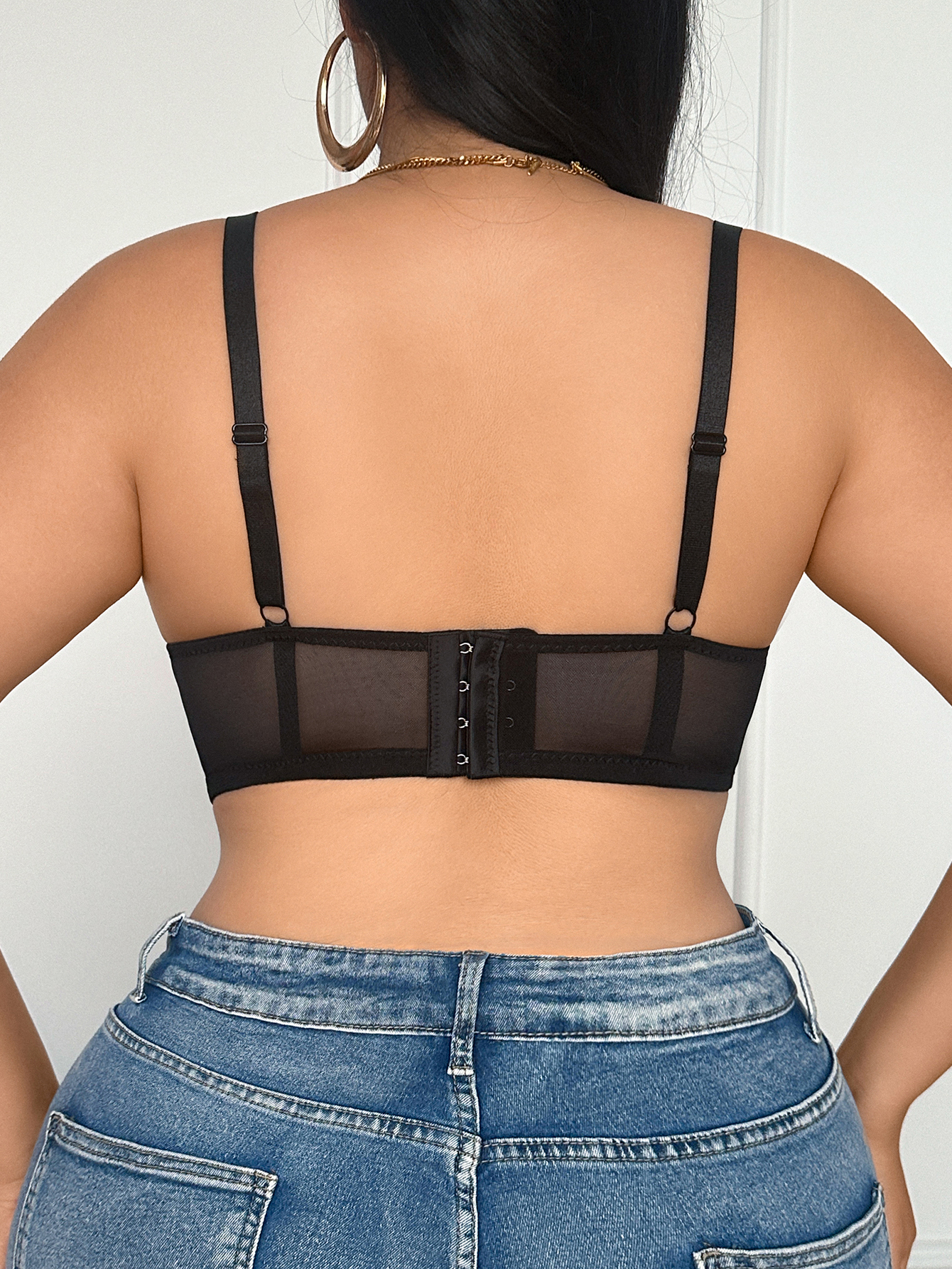 Wide Strap Plus Size Women Bra - مراجعة Plunge Bra Push Up وسعره