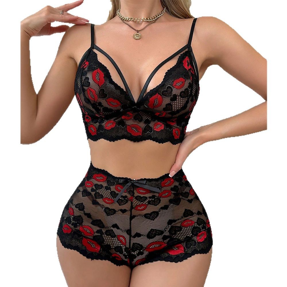 Babydoll Lingerie Set Red Lips - مراجعة Sheer Mesh Bra وسعره
