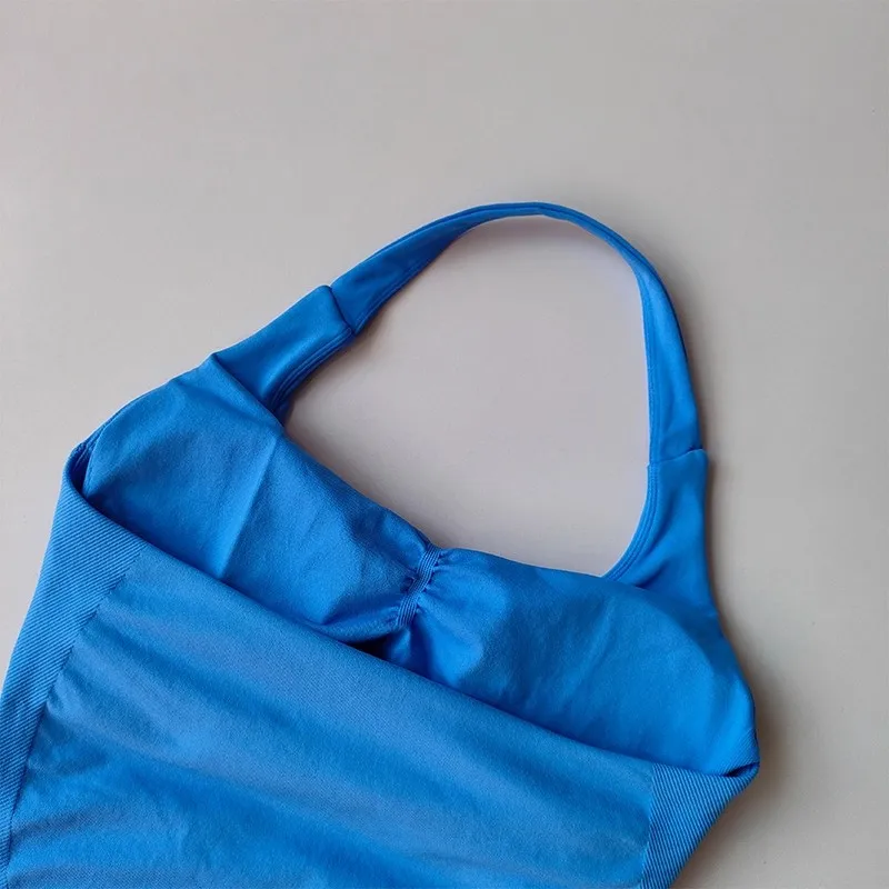 DenyfFitness Halter Top Woman  - مراجعة Plunge Bra Push Up وسعره